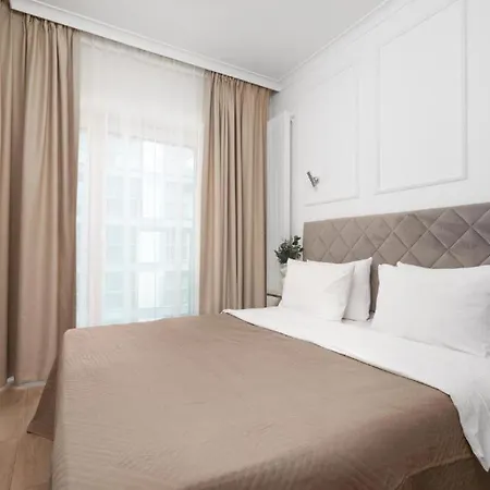 Urban Chic - Luxury For Up To 10 Guests In Mennica Residence, Center