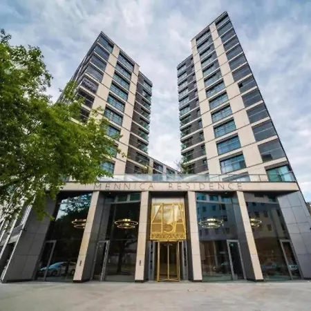 Apartamento Close-urban Chic - Luxury For Up To 10 Guests In Mennica Residence, Center